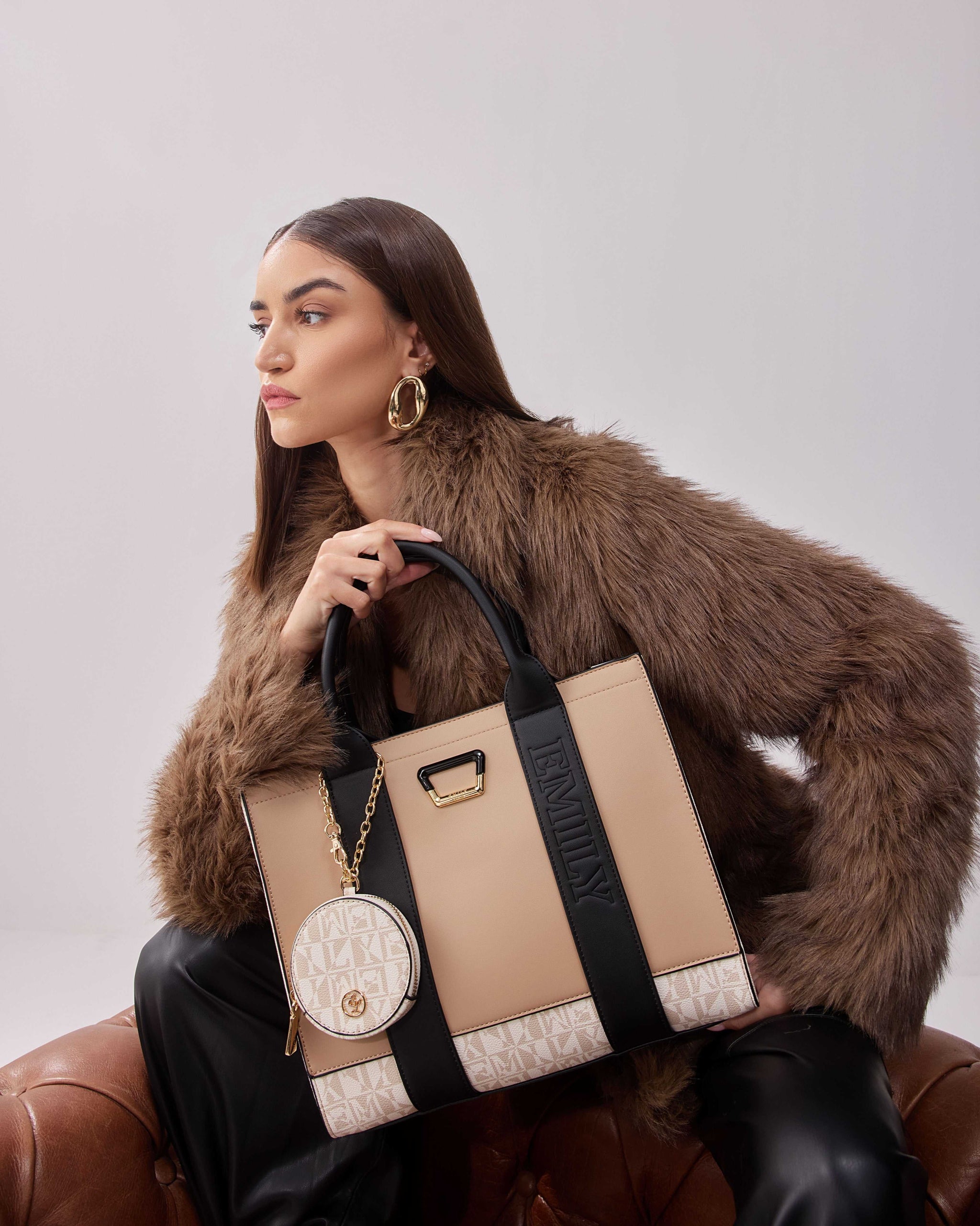 Sienna Pouch Bag - Brown