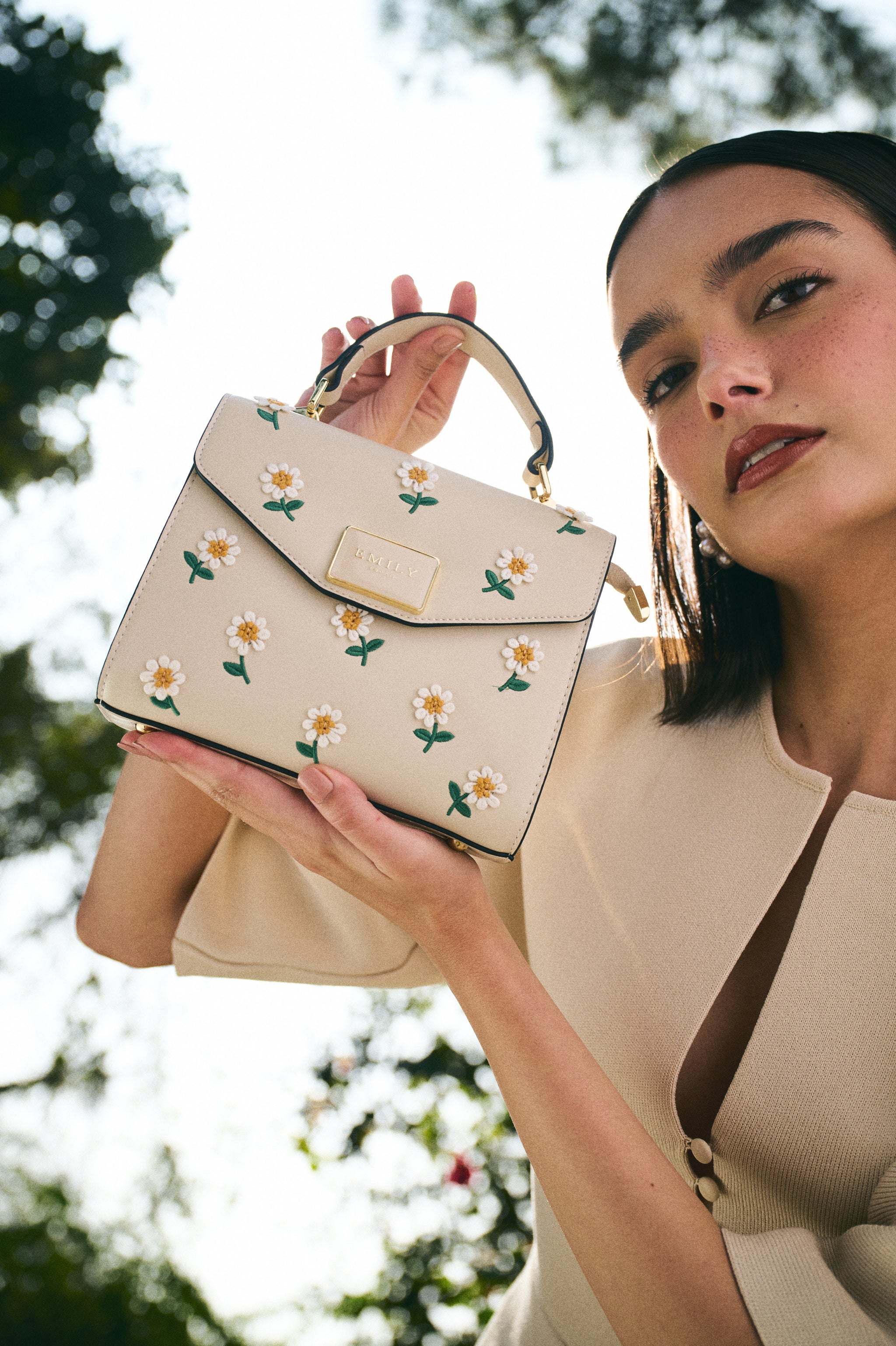 Daisy Crosssbody Bag - Beige