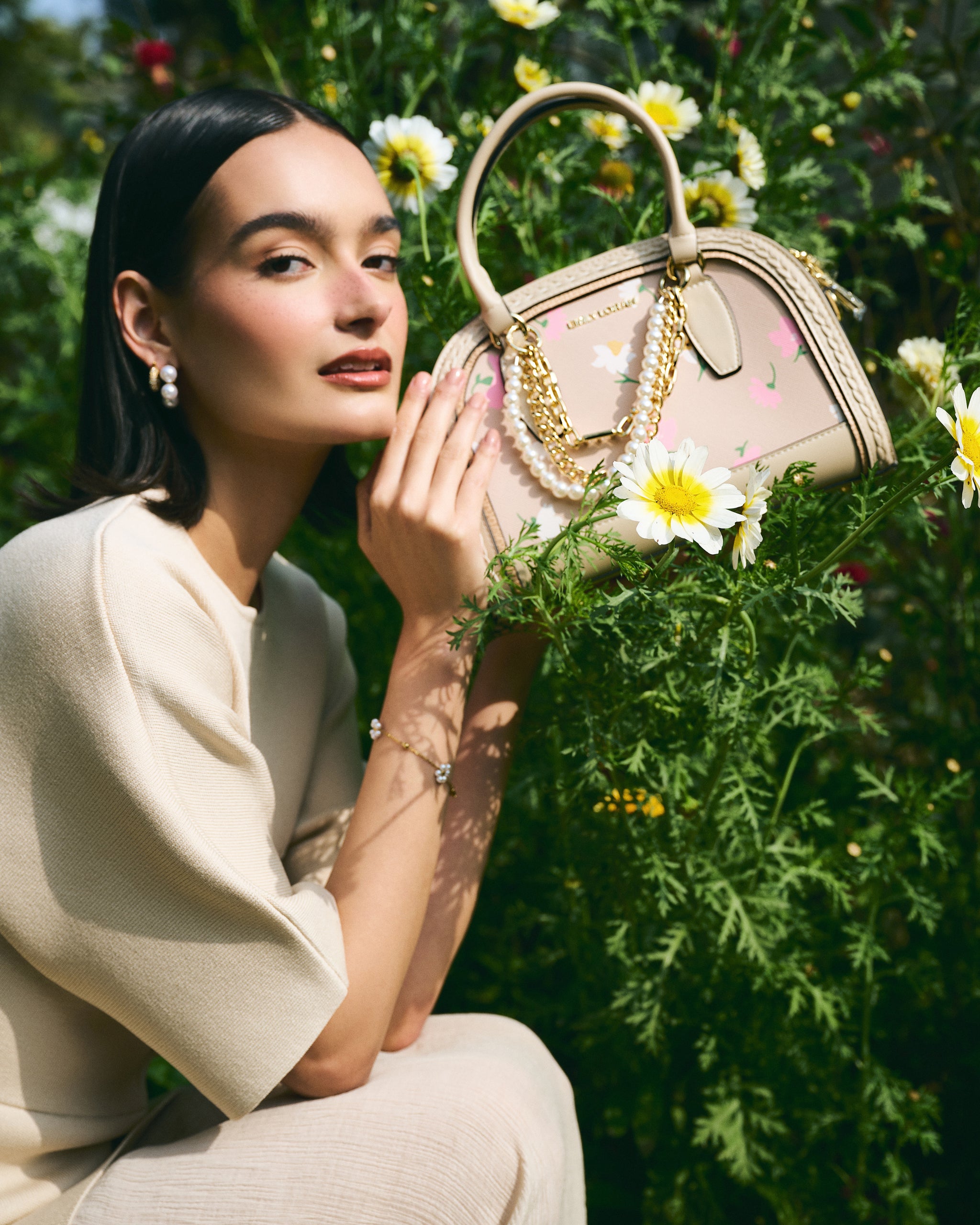 Blossom Handbag - Beige