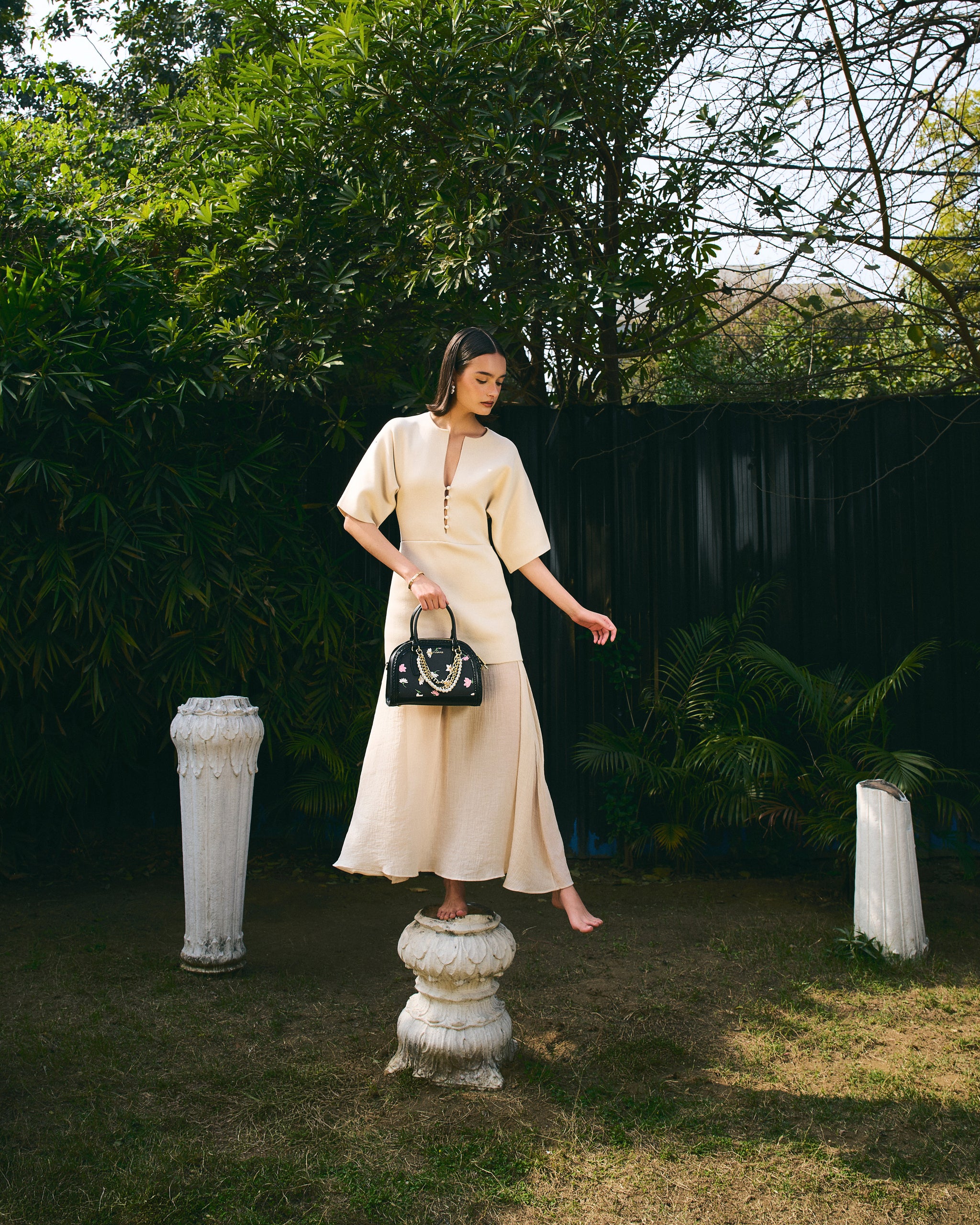 Blossom Handbag - Black