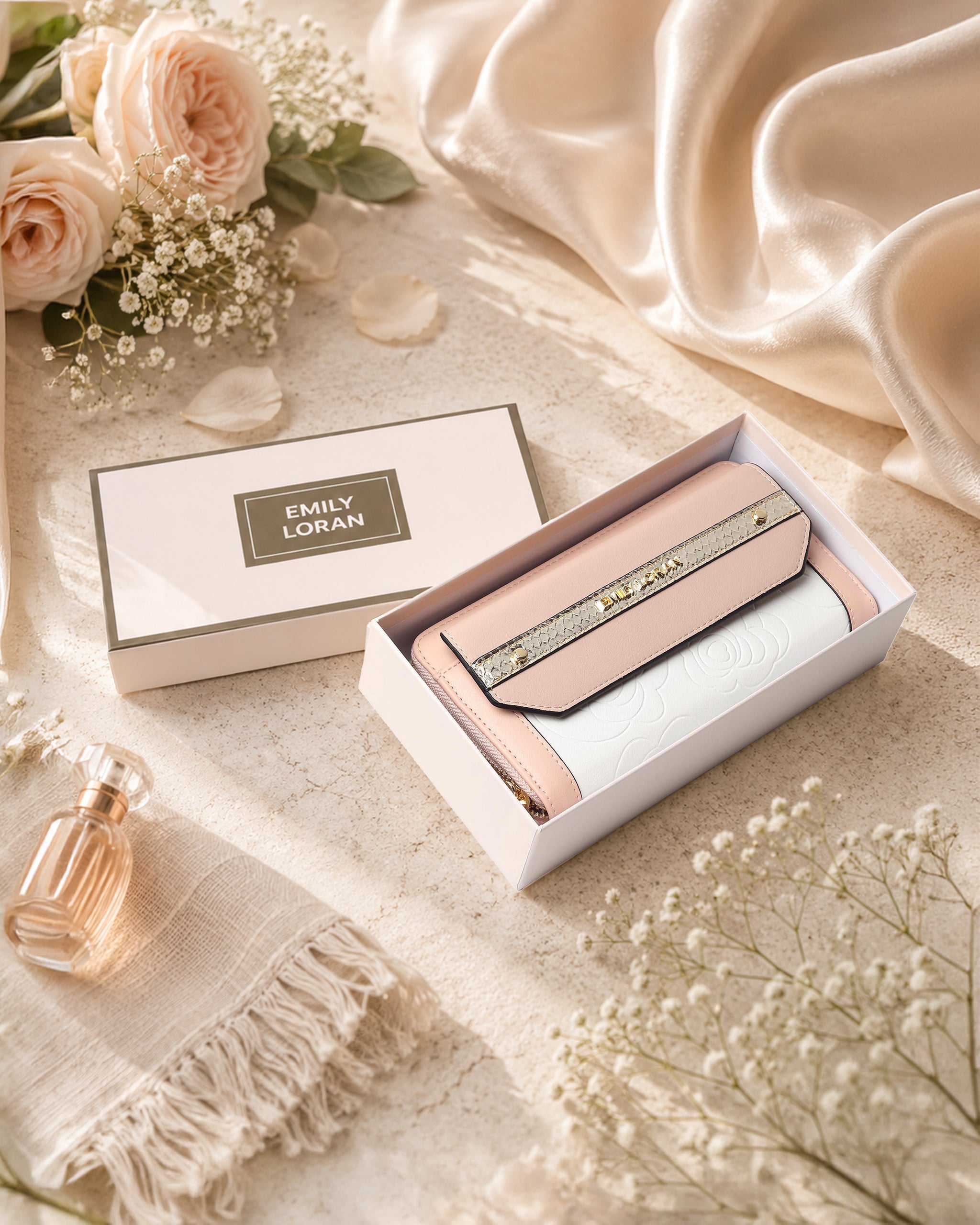 Elise Wallet- White