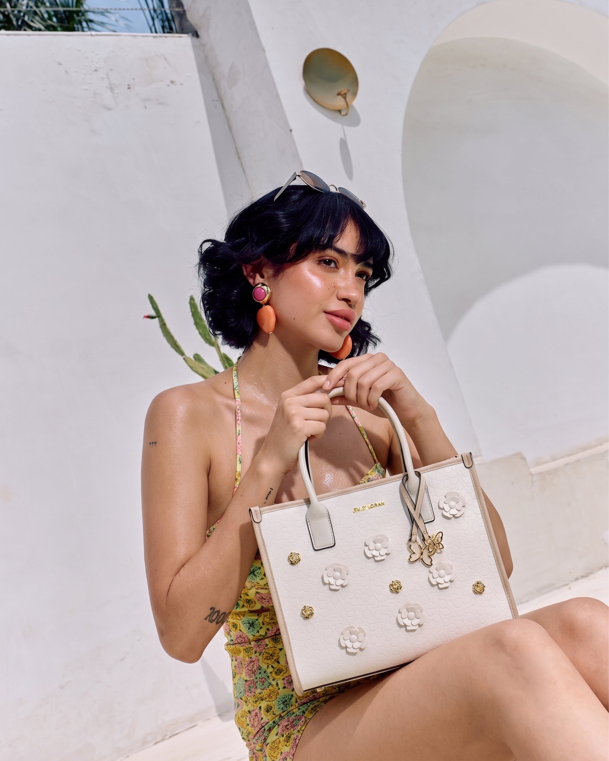 Fleure Handbag- Beige