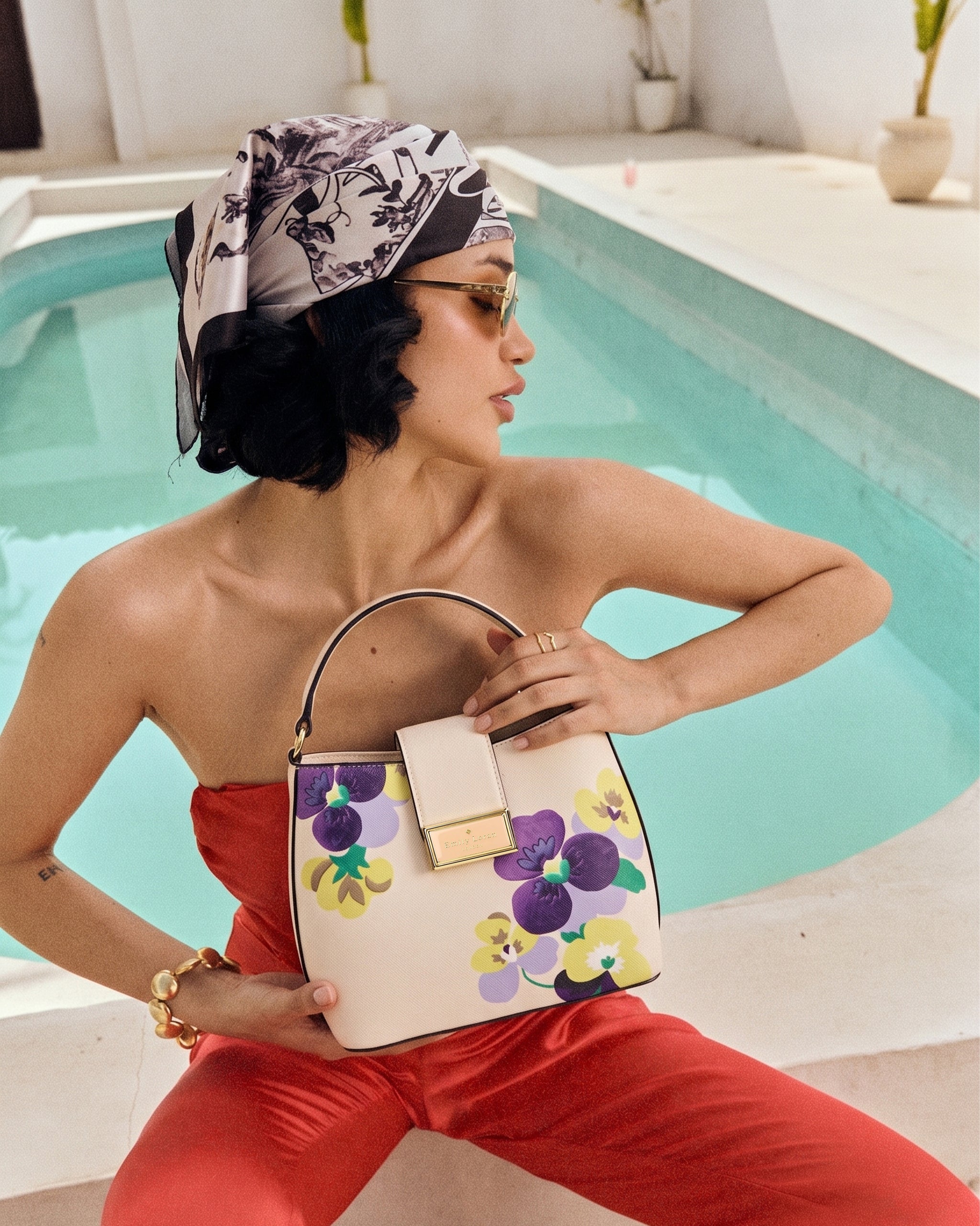 Viola Grace Shoulder Bag - Beige